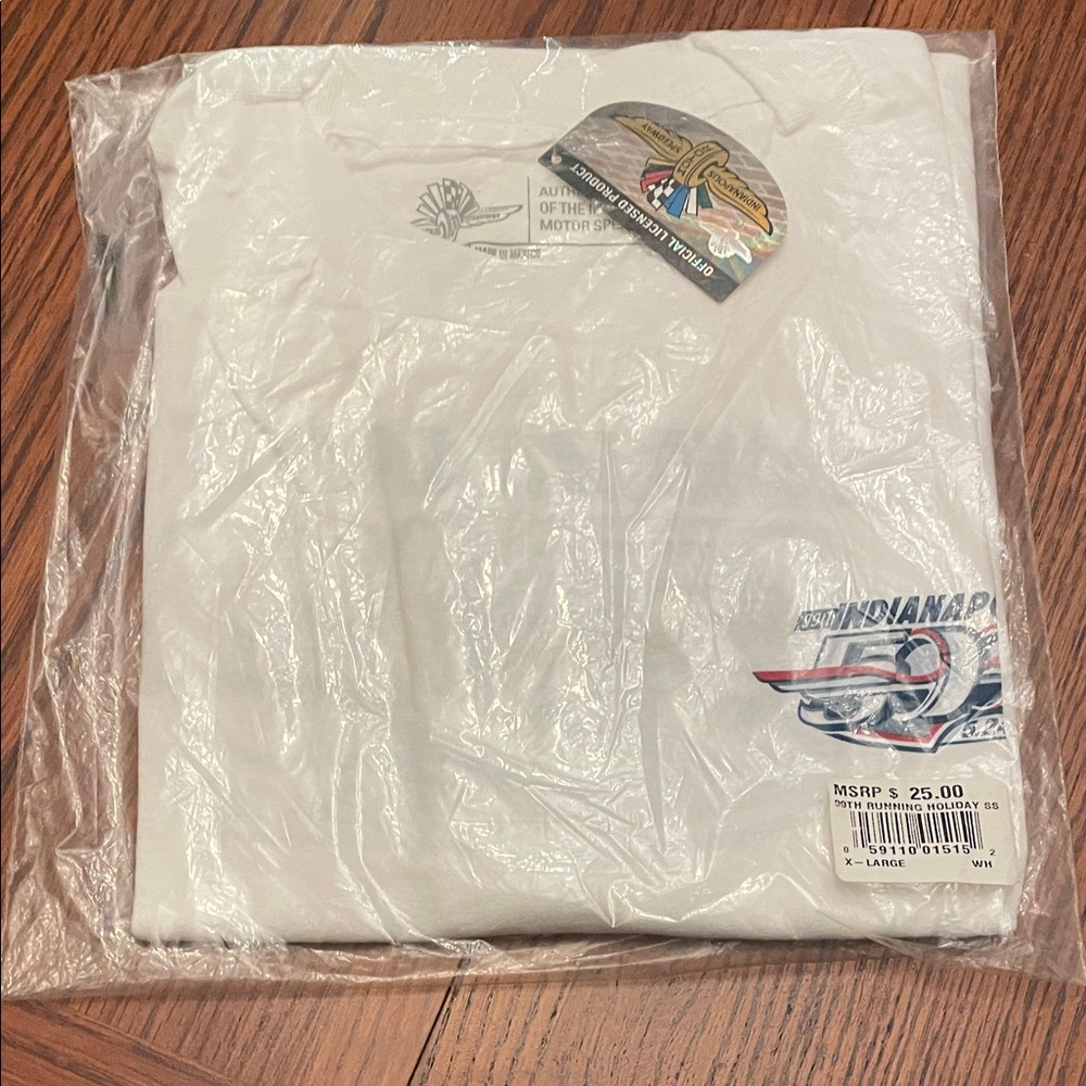 Men’s White Indianapolis Speedway 500 T-Shirt- 5/24/2015 size XL